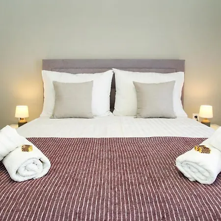 Dado Apartment *