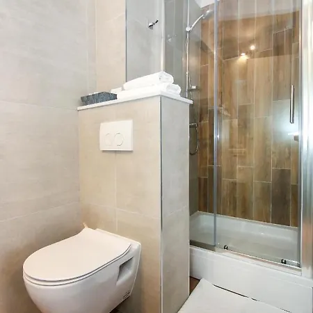 Dado Apartment