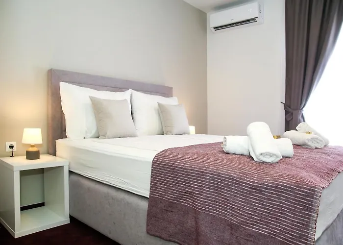 Apartment Dado